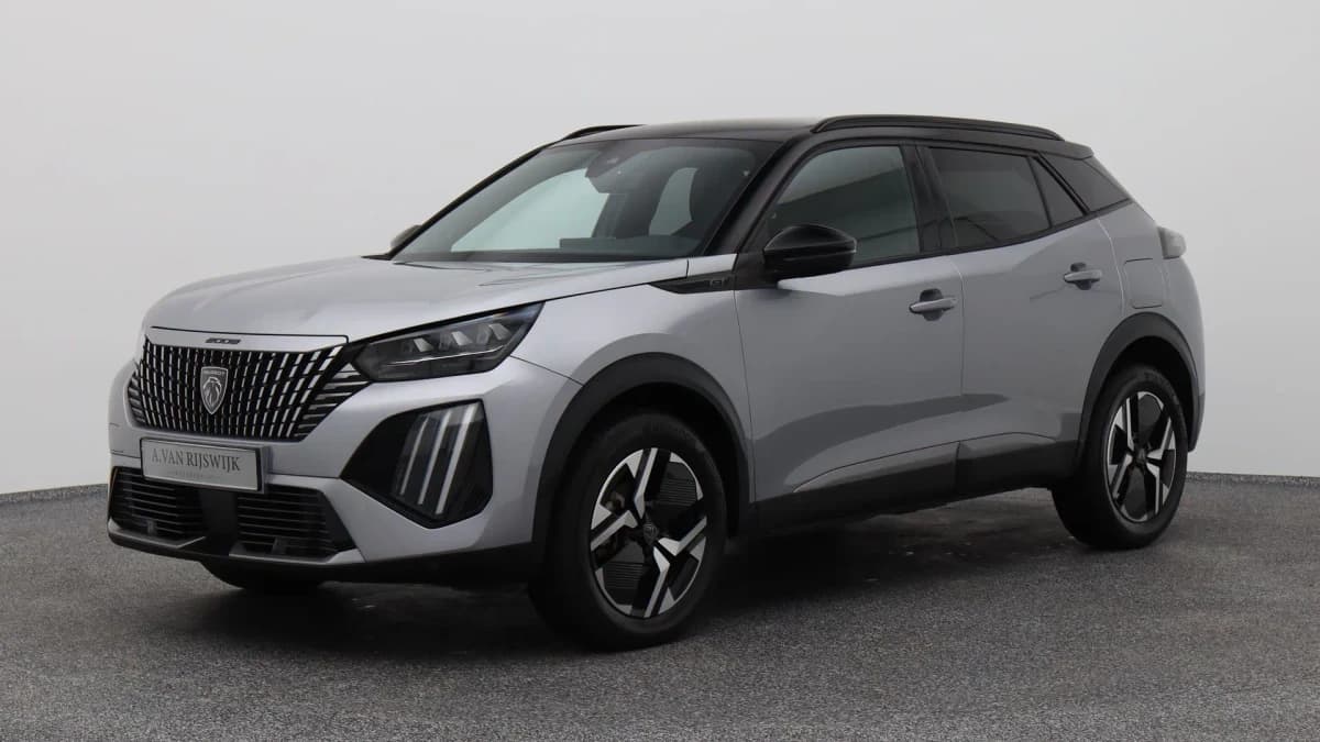 Peugeot 2008 1 2 puretech 130 pk automaat gt line camera keyless — foto 1