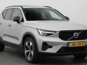 Volvo XC40 2 0 b3 ultimate bright pano 360 h k keyless stoel en stuurverw thumbnail 2
