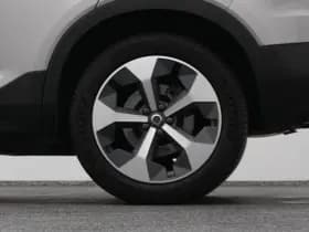 Volvo XC40 2 0 b3 ultimate bright pano 360 h k keyless stoel en stuurverw thumbnail 40