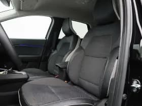 Renault Captur 1 6 e tech plug in hybrid 160 intens camera keyless thumbnail 9