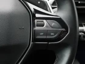 Peugeot 5008 1 2 puretech 130 pk automaat allure 7 pers camera leder keyless thumbnail 20