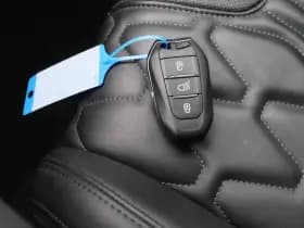 Peugeot 5008 1 2 puretech 130 pk automaat allure 7 pers camera leder keyless thumbnail 28