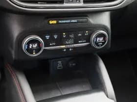 Ford Kuga 2 5 fhev st line 360 adaptive thumbnail 15