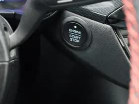 Ford Kuga 2 5 fhev st line 360 adaptive thumbnail 21