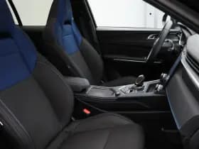 Lynk & 01 1 5 plug in hybrid black nld auto thumbnail 8