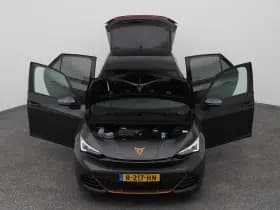 CUPRA Born business plus 62 kwh camera adaptive stuurverwarming thumbnail 26