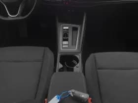 Volkswagen Golf 1 0 etsi life variant adaptive stoel en stuurverw thumbnail 11