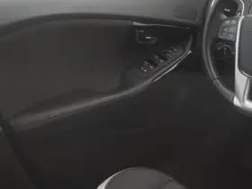 Volvo V40 1 5 t3 dynamic edition stoelverwarming trekhaak thumbnail 11