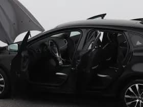 Volvo V40 1 5 t3 dynamic edition stoelverwarming trekhaak thumbnail 32