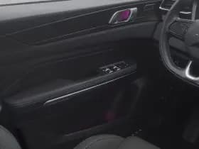 Lynk & 01 1 5 plug in hybrid 360 black nld auto thumbnail 11