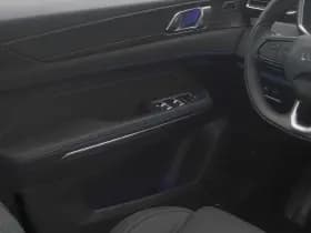 Lynk & 01 1 5 plug in hybrid 360 black zwarte hemel nld auto thumbnail 11