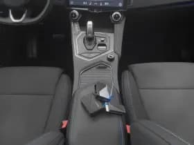 Lynk & 01 1 5 plug in hybrid 360 black zwarte hemel nld auto thumbnail 12