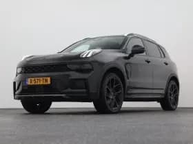 Lynk & 01 1 5 plug in hybrid 360 black zwarte hemel nld auto thumbnail 15
