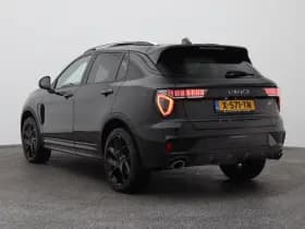 Lynk & 01 1 5 plug in hybrid 360 black zwarte hemel nld auto thumbnail 5