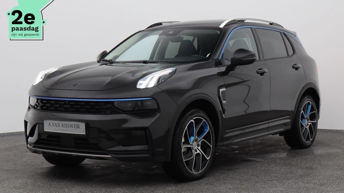 Lynk & 01 1 5 plug in hybrid 360 — foto 1
