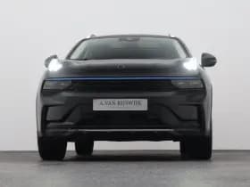 Lynk & 01 1 5 plug in hybrid 360 thumbnail 32