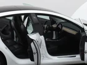 Tesla Model 3 long range awd 75 kwh pano autopilot keyless stoelverw trekhaak thumbnail 33