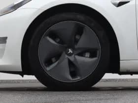 Tesla Model 3 long range awd 75 kwh pano autopilot keyless stoelverw trekhaak thumbnail 38