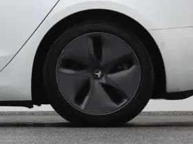 Tesla Model 3 long range awd 75 kwh pano autopilot keyless stoelverw trekhaak thumbnail 39