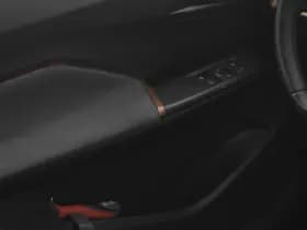 CUPRA Born business plus 62 kwh camera adaptive stuurverwarming thumbnail 12