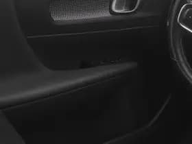 Volvo XC40 recharge p8 awd r design adaptive keyless stoel en stuurverw thumbnail 12