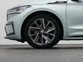 Škoda Enyaq iv 60 sportline 360 adaptive memory stuurverw thumbnail 40