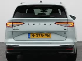 Škoda Enyaq iv 60 founders edition silver camera keyless stuurverw trekhaak thumbnail 11