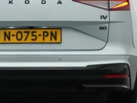 Škoda Enyaq iv 60 founders edition silver camera keyless stuurverw trekhaak thumbnail 21