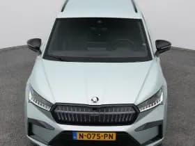 Škoda Enyaq iv 60 founders edition silver camera keyless stuurverw trekhaak thumbnail 27