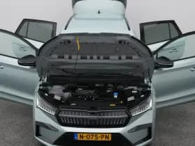 Škoda Enyaq iv 60 founders edition silver camera keyless stuurverw trekhaak thumbnail 28