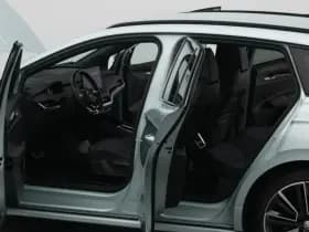 Škoda Enyaq iv 60 founders edition silver camera keyless stuurverw trekhaak thumbnail 34