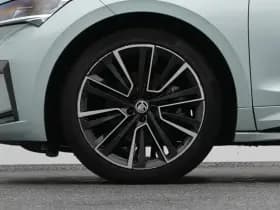 Škoda Enyaq iv 60 founders edition silver camera keyless stuurverw trekhaak thumbnail 40