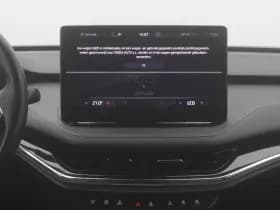 Škoda Enyaq iv 60 founders edition silver camera keyless stuurverw trekhaak thumbnail 9