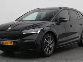 Škoda Enyaq iv 60 sportline pano camera keyless stoel en stuurverw