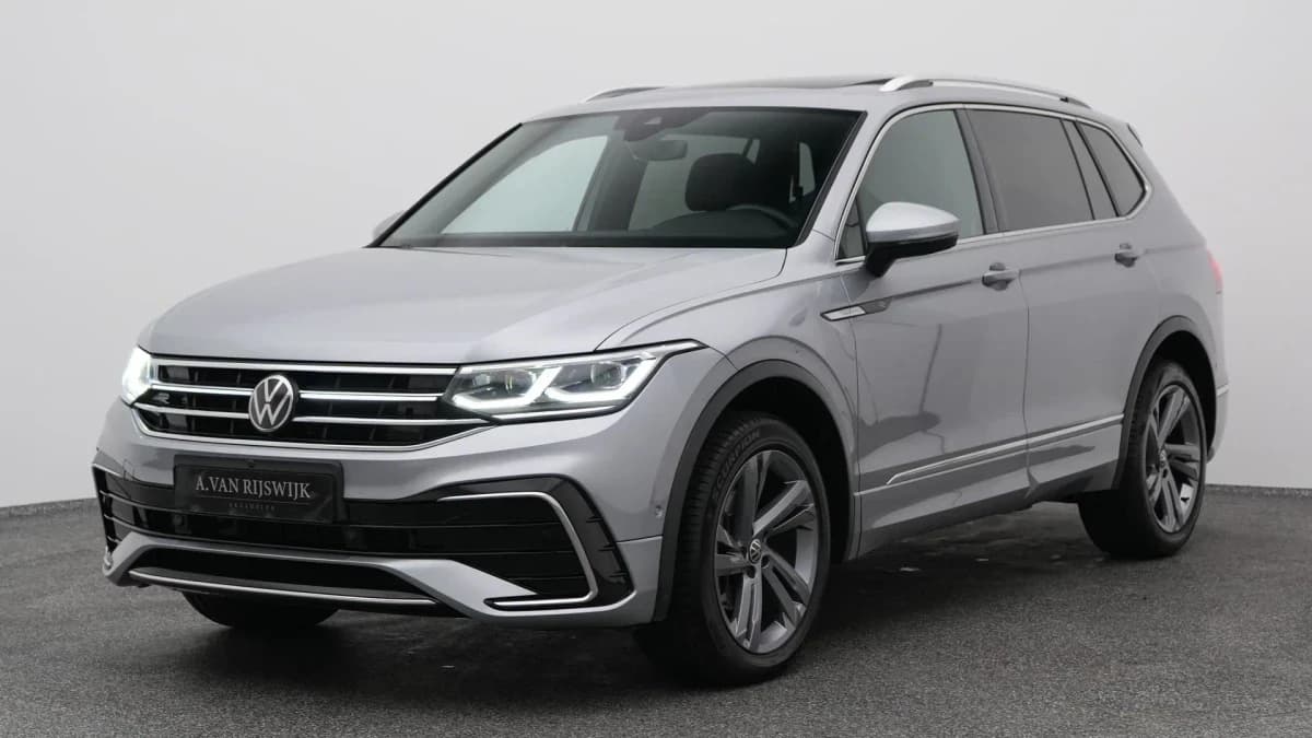 Volkswagen Tiguan allspace 1 5 tsi 150 pk r line 7 pers pano 360 adaptive keyless — foto 1