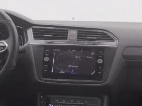 Volkswagen Tiguan allspace 1 5 tsi 150 pk r line 7 pers pano 360 adaptive keyless thumbnail 8