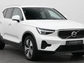 Volvo XC40 1 5 t4 recharge inscription expression camera keyless thumbnail 2