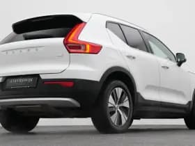 Volvo XC40 1 5 t4 recharge inscription expression camera keyless thumbnail 16