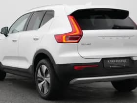Volvo XC40 1 5 t4 recharge inscription expression camera keyless thumbnail 5