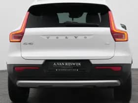 Volvo XC40 1 5 t4 recharge inscription expression camera keyless thumbnail 10