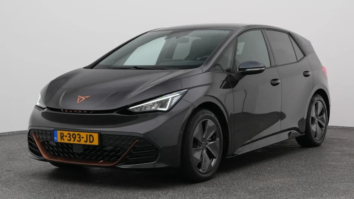 CUPRA Born business plus 62 kwh camera adaptive keyless stuurverwarming — foto 1