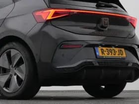 CUPRA Born business plus 62 kwh camera adaptive keyless stuurverwarming thumbnail 23