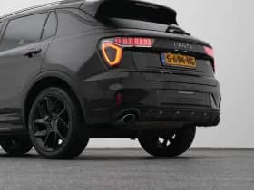 Lynk & 01 1 5 plug in hybrid 360 black nld auto thumbnail 22