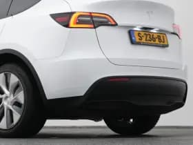 Tesla Model y rwd 58 kwh pano camera autopilot keyless stoelverwarming thumbnail 23