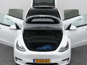 Tesla Model y rwd 58 kwh pano camera autopilot keyless stoelverwarming thumbnail 28