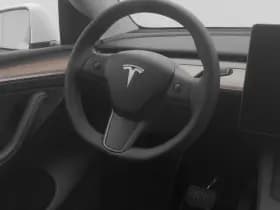 Tesla Model y rwd 58 kwh pano camera autopilot keyless stoelverwarming thumbnail 8
