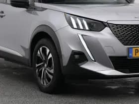 Peugeot E-2008 2008 ev allure pack 50 kwh camera keyless thumbnail 18