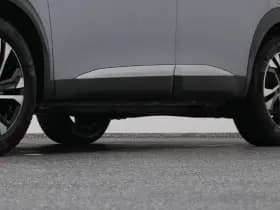 Peugeot E-2008 2008 ev allure pack 50 kwh camera keyless thumbnail 38