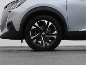 Peugeot E-2008 2008 ev allure pack 50 kwh camera keyless thumbnail 40