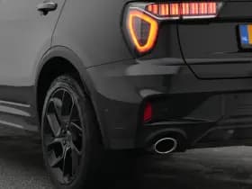 Lynk & 01 1 5 plug in hybrid 360 black zwarte hemel stuurverwarming nld auto thumbnail 18